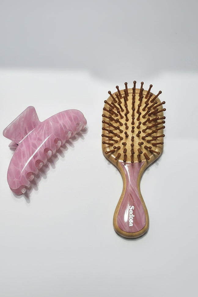 Pink Aura Bamboo Brush & Clip Set